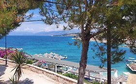 Emar Beachfront Hotel Ksamil